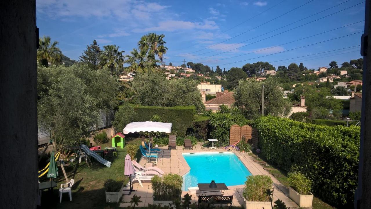 Parfums D'Azur Bed & Breakfast Le Cannet Exterior foto