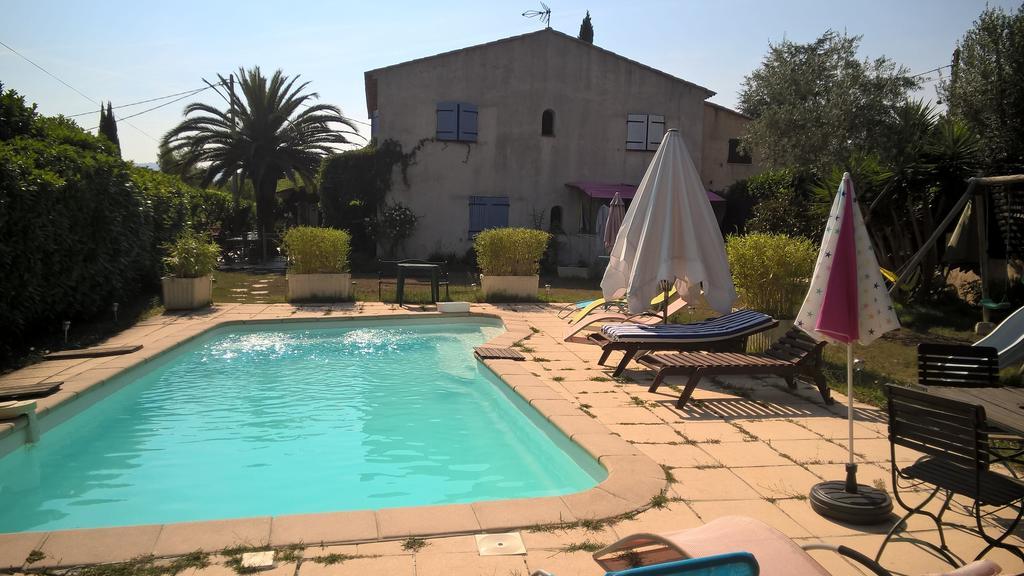 Parfums D'Azur Bed & Breakfast Le Cannet Exterior foto
