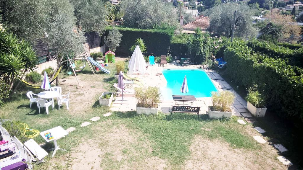 Parfums D'Azur Bed & Breakfast Le Cannet Exterior foto